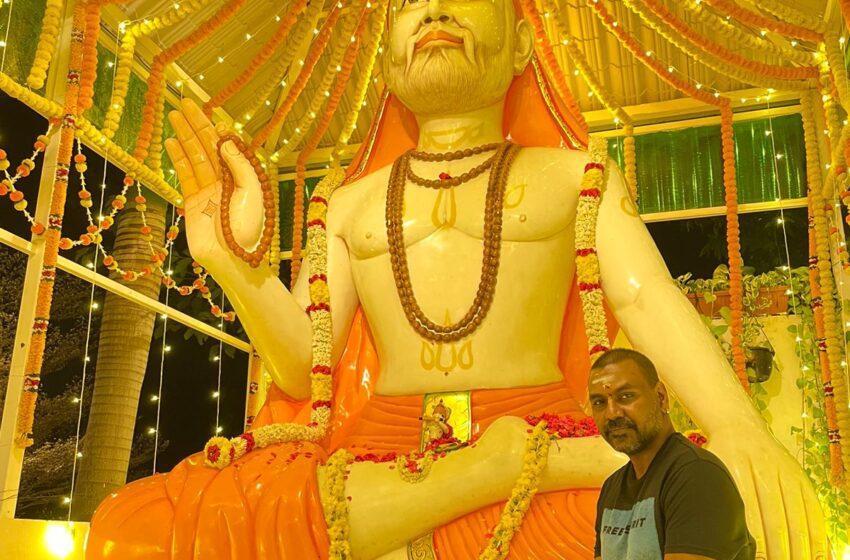  இந்தியாவிலேயே மிகப் பெரிய ஸ்ரீ ராகவேந்திரர் சிலை இதுதான் ராகவா லாரன்ஸ்.