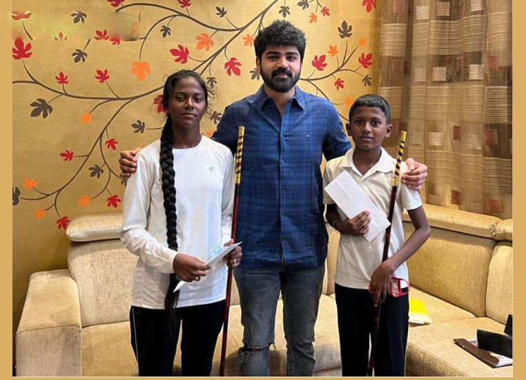  Actor Shirish extends help to Silambam champions for an International Tournament
