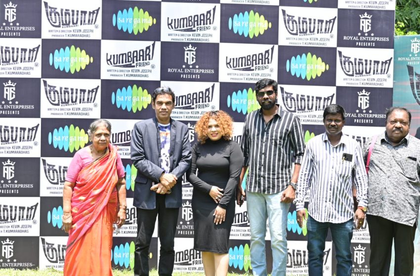  Directors K Bhagyaraj and RV Udayakumar launch the Trailer and Audio of ‘Kumbaari’